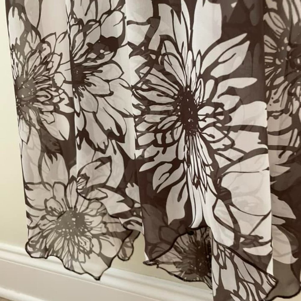 Rabbit Rabbit Rabbit Designs Floral Sundress - Picture 5 of 5